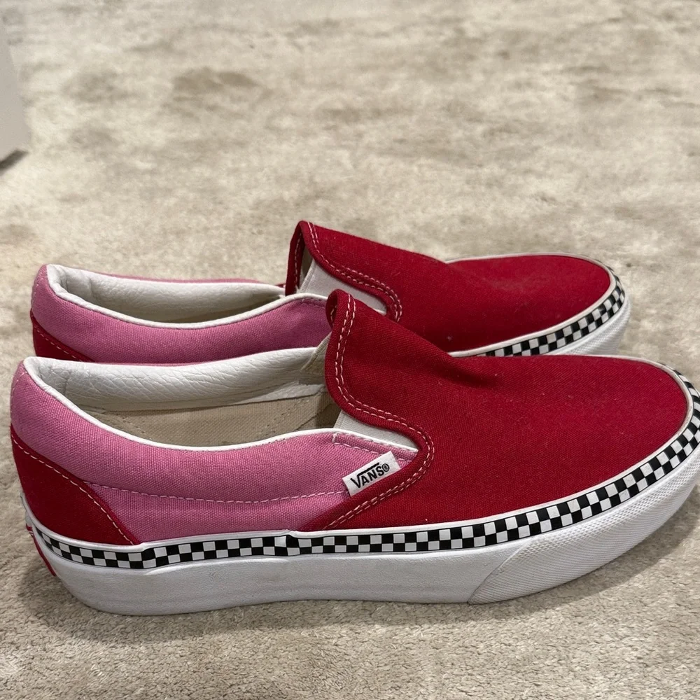 Vans Two-Tone Red and Pink Slip-Ons M 6.5/ W 8 - Picture 5 of 8